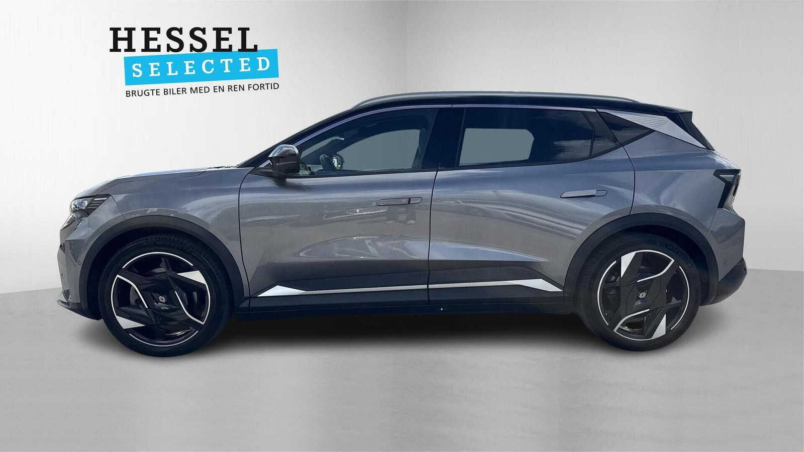 Grå Renault Scenic E-Tech fra 2024