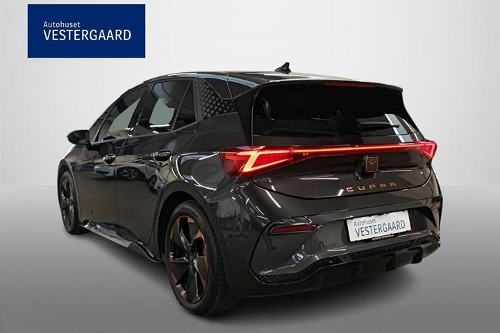 Grå Cupra Born fra 2024