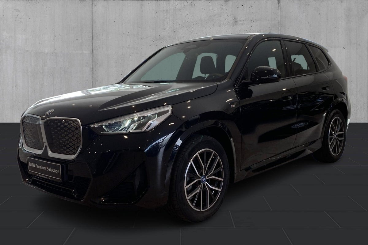 BMW iX1 eDrive20 M-Sport