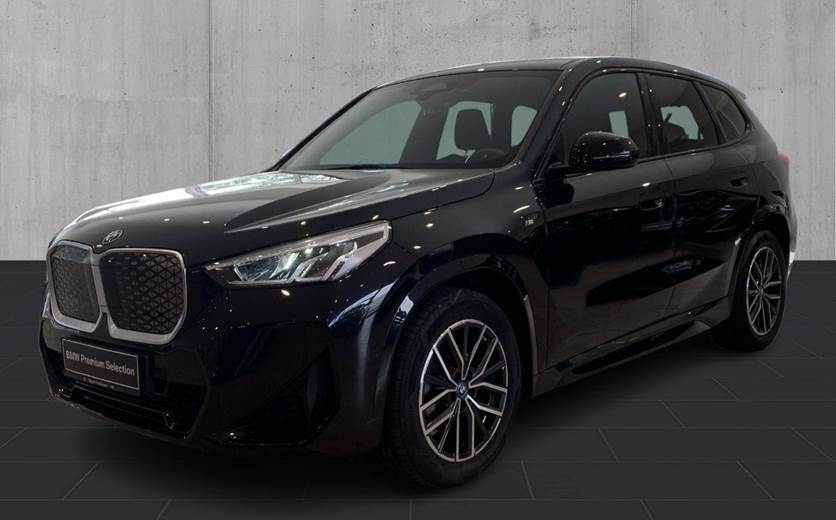 BMW iX1 eDrive20 M-Sport