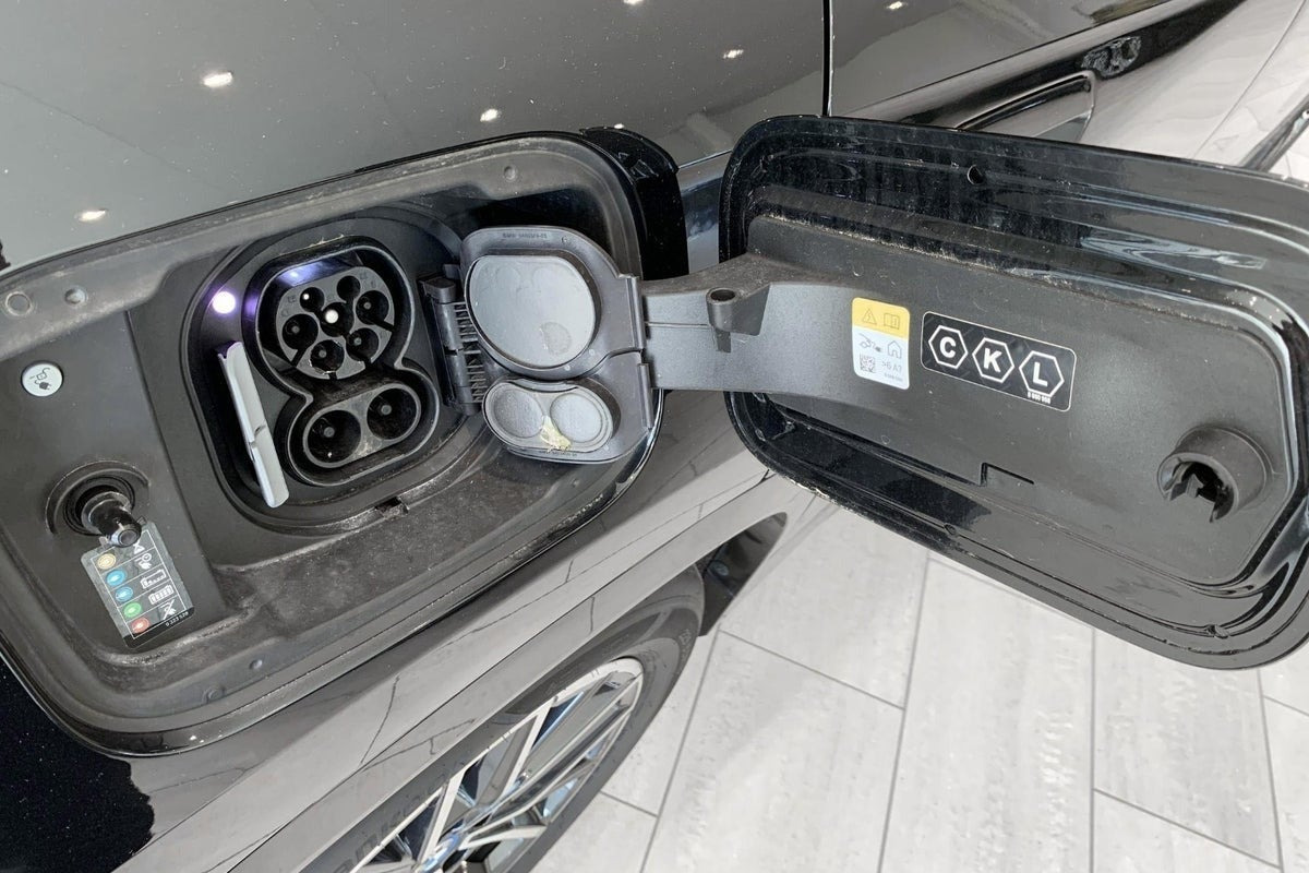 Sort BMW iX1 fra 2024