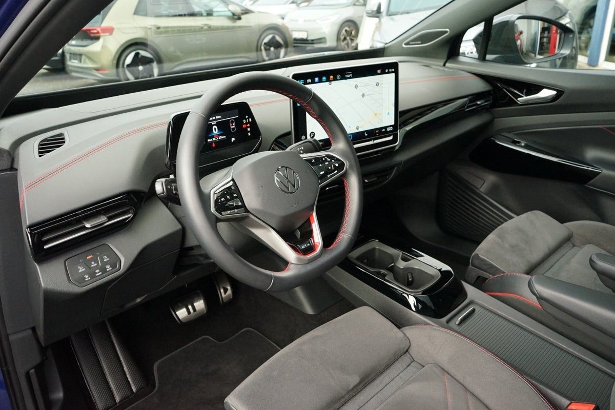 Blå VW ID.4 fra 2025