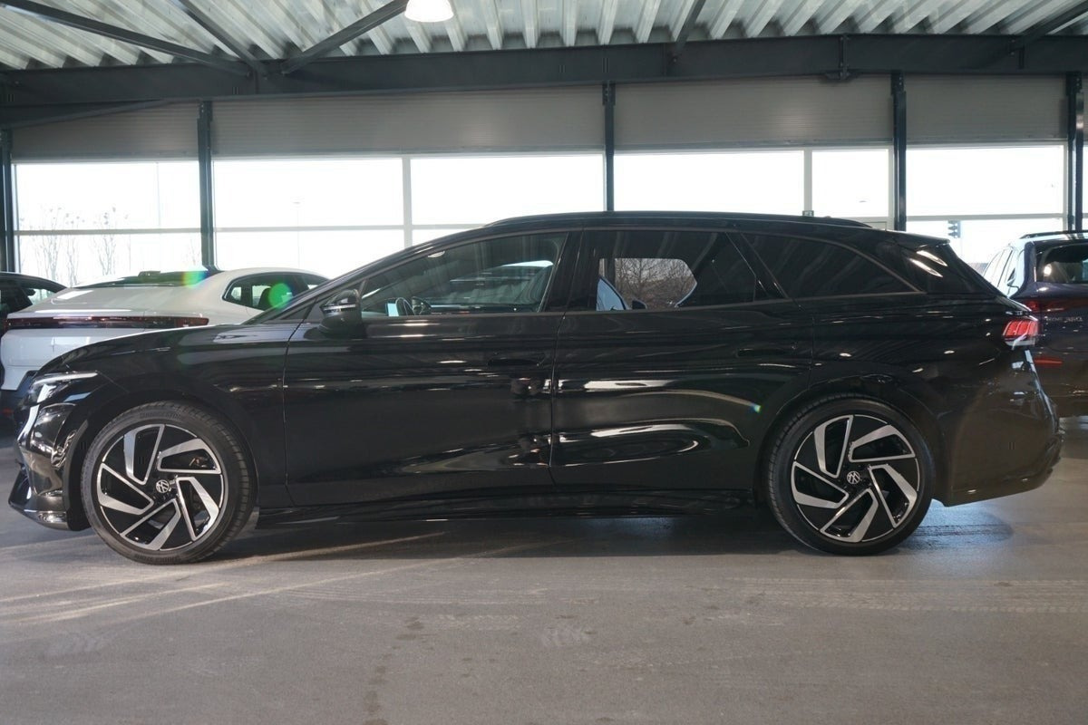 Sort VW ID.7 fra 2026