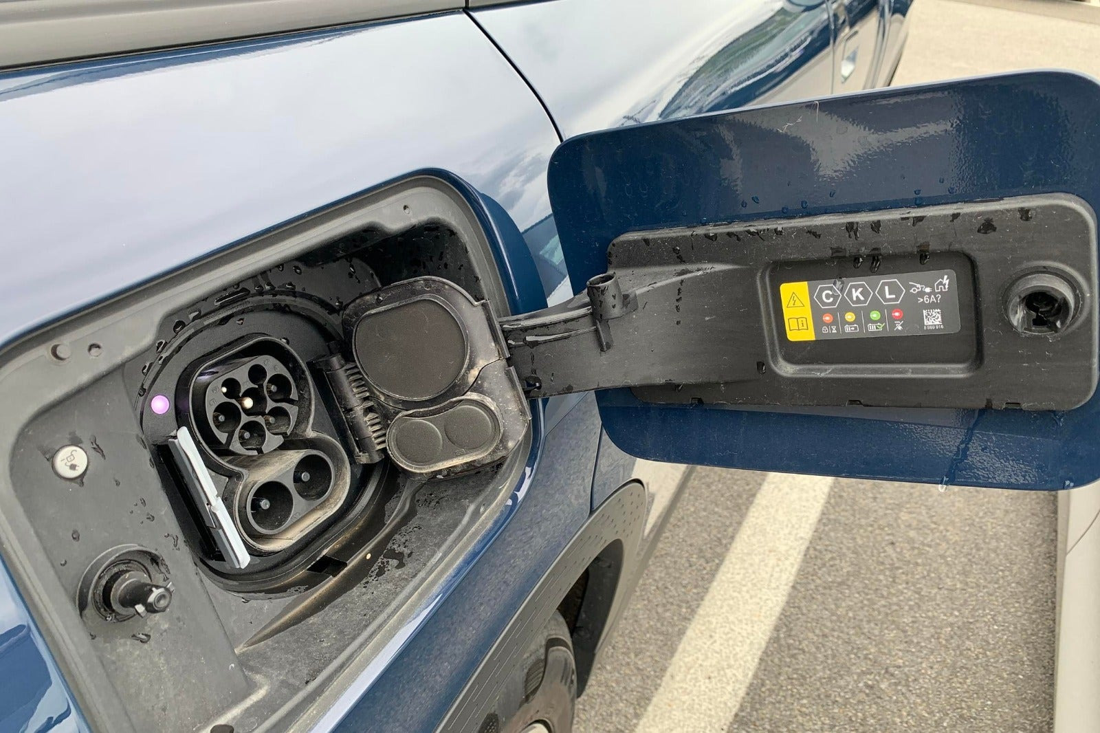 Blå Mini Countryman E fra 2025