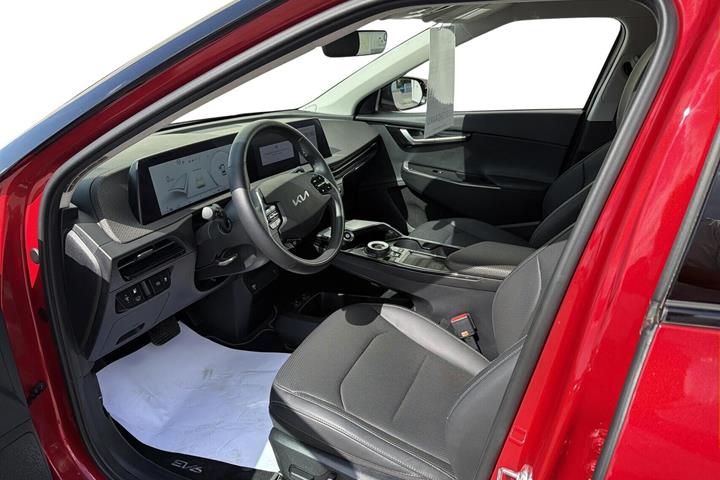 Rød Kia EV6 fra 2024