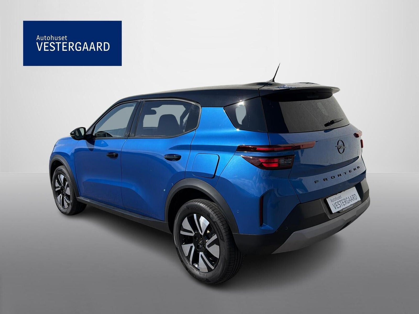 Blå Opel Frontera fra 2025