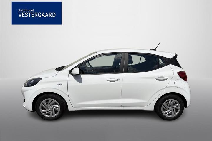 Hvid Hyundai i10 fra 2021