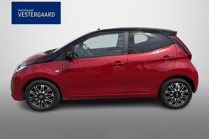 Rød Toyota Aygo fra 2020