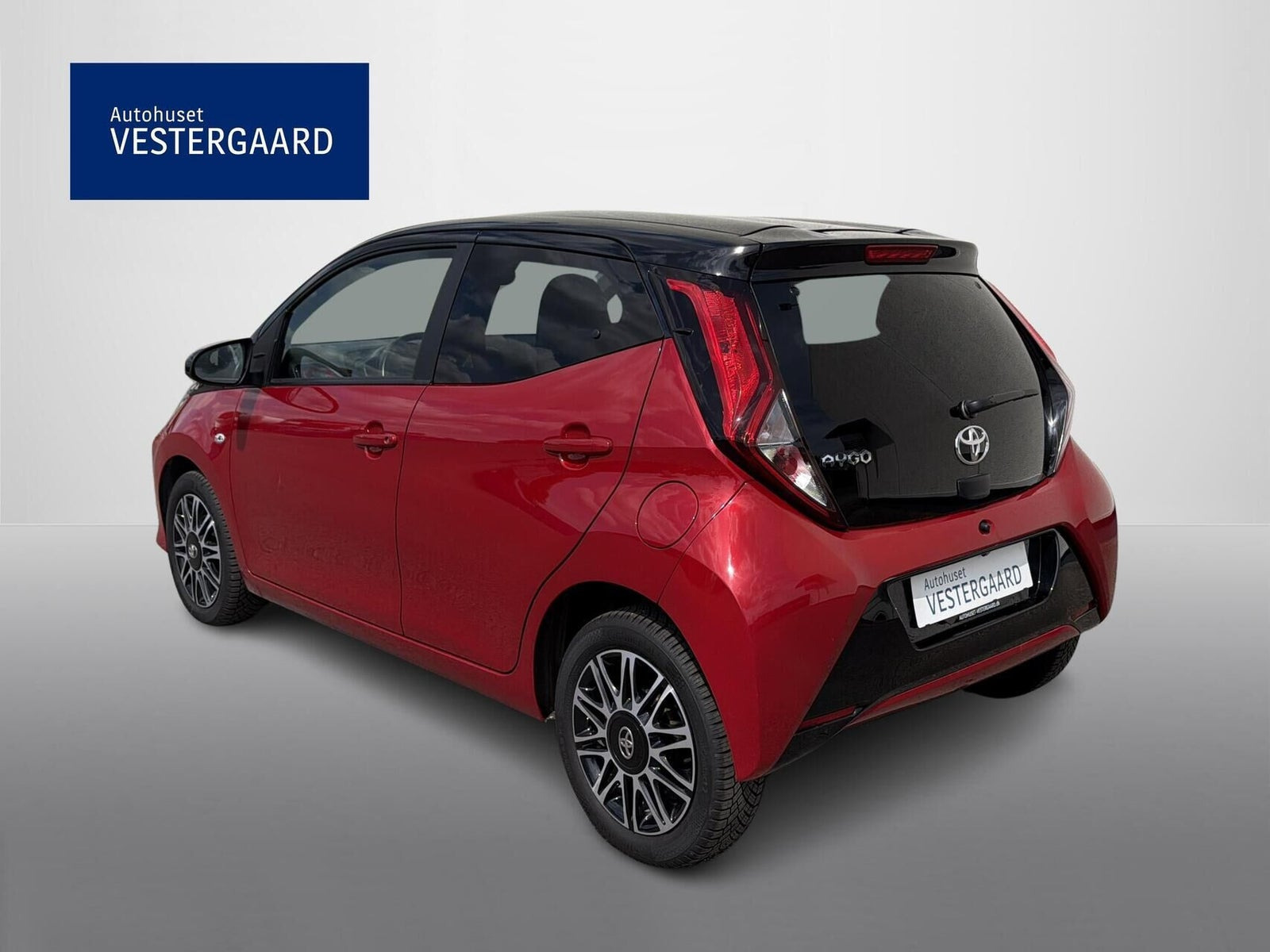 Rød Toyota Aygo fra 2020