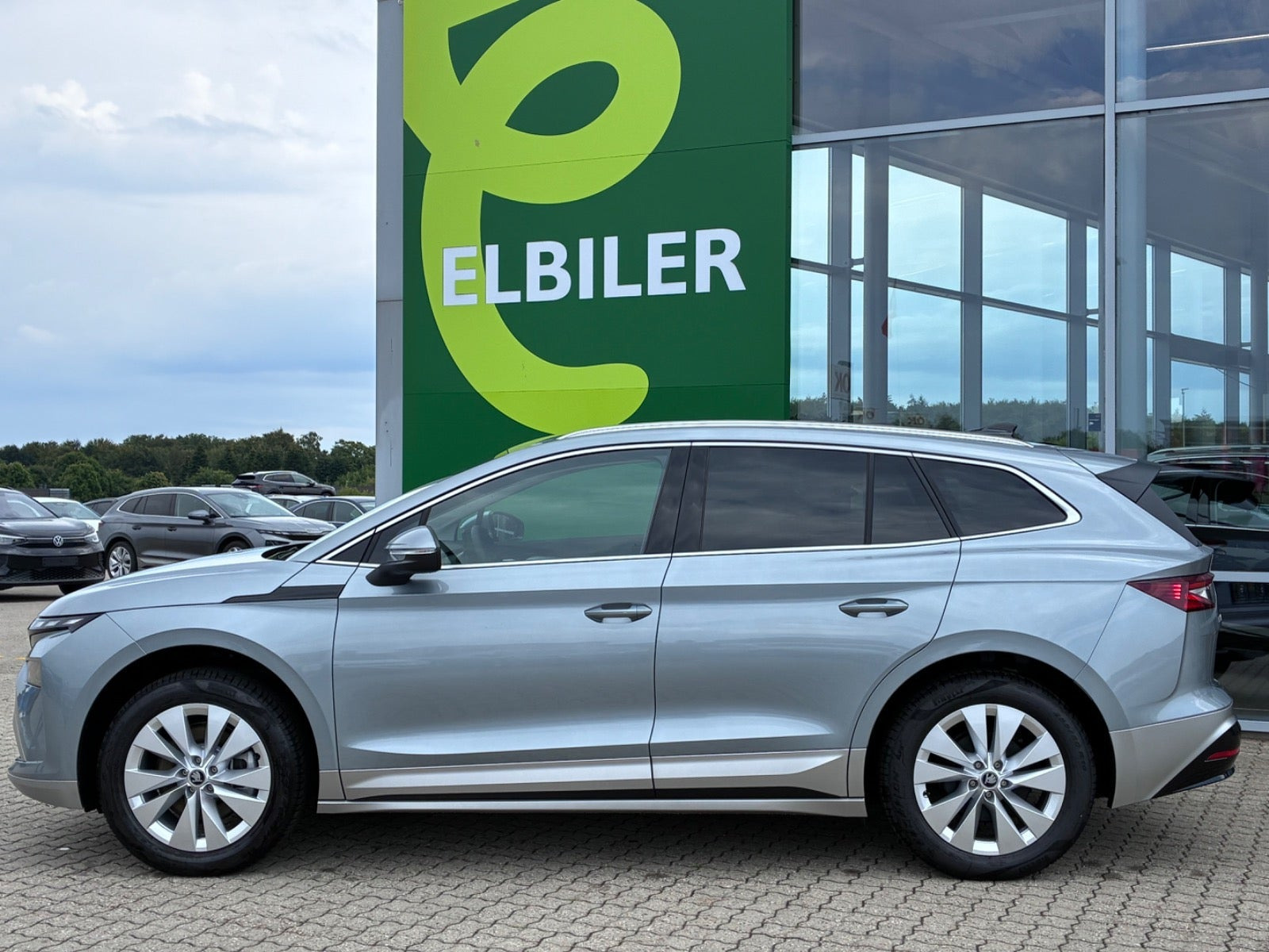 Sølv Skoda Enyaq fra 2027