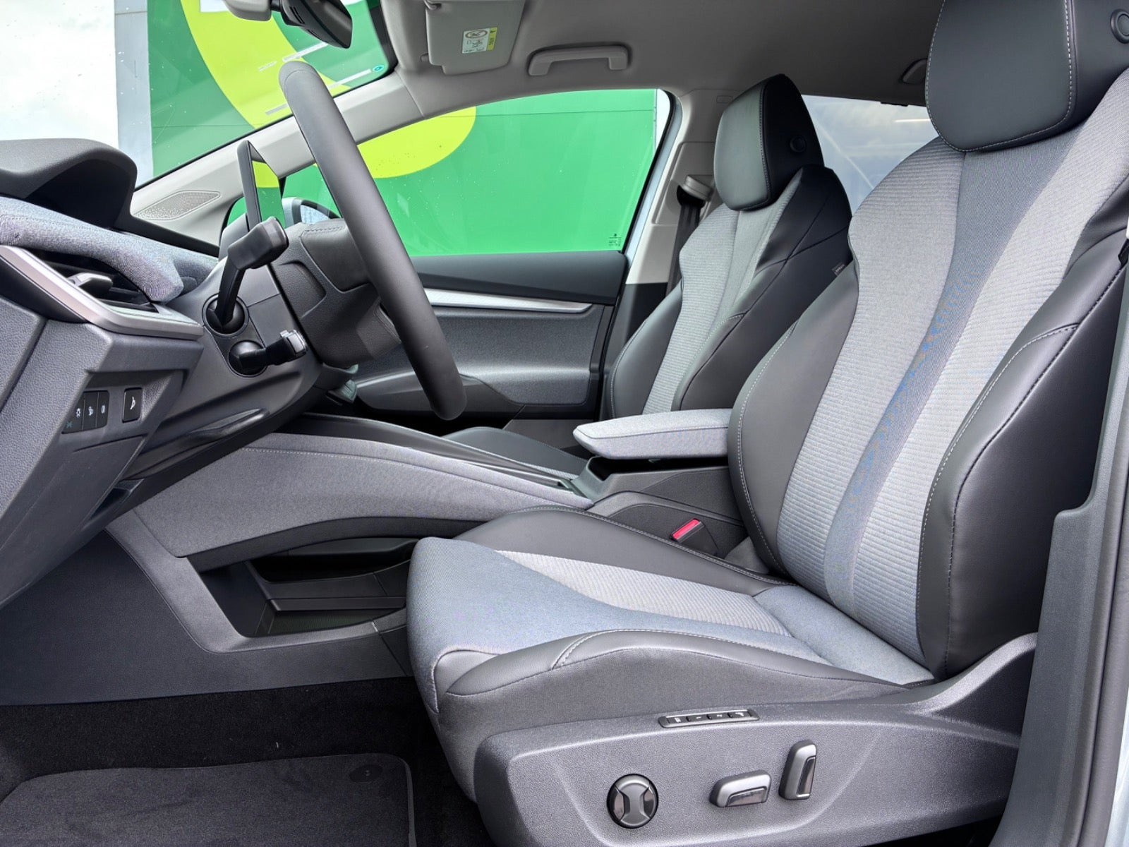 Sølv Skoda Enyaq fra 2027