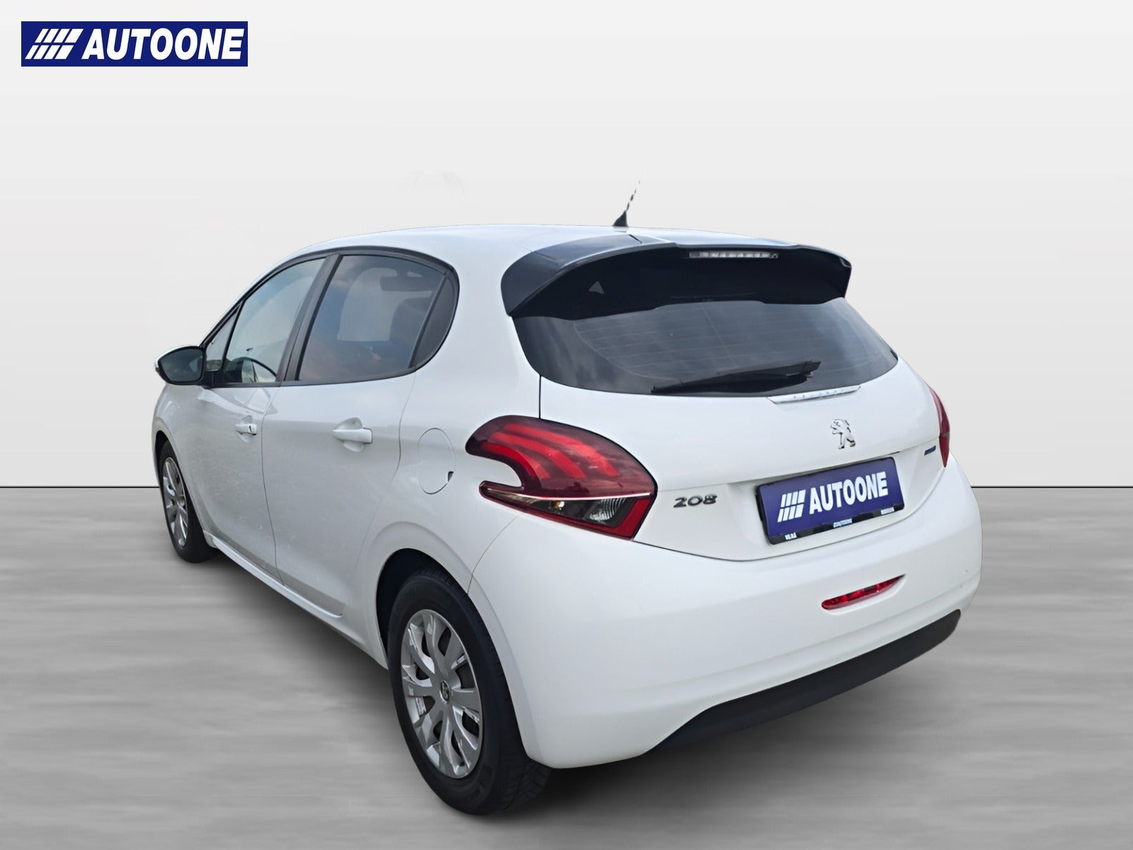 Hvid Peugeot 208 fra 2015