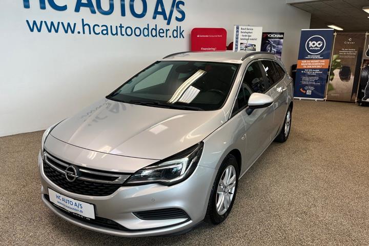 Grå Opel Astra fra 2019