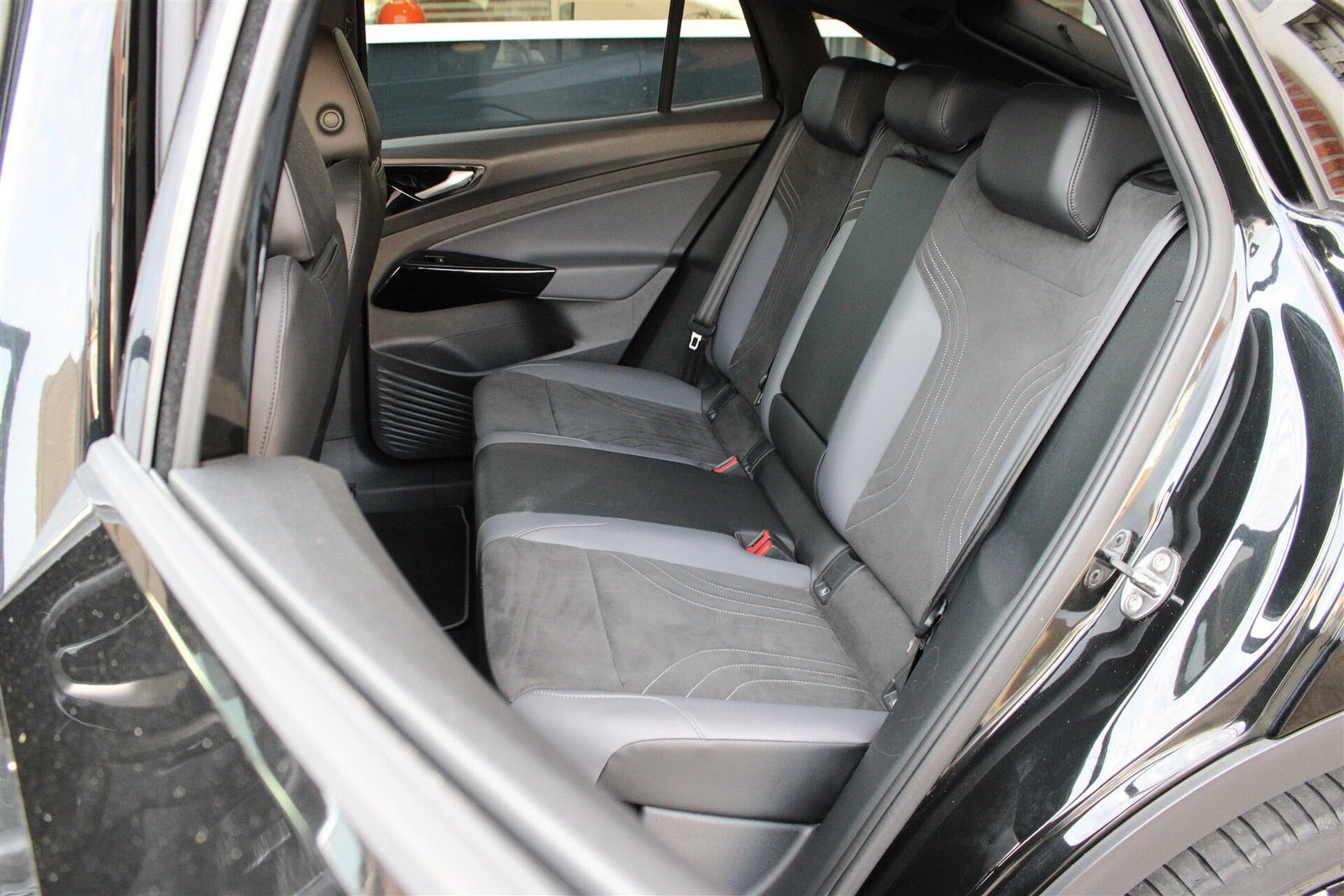 Sort VW ID.5 fra 2022