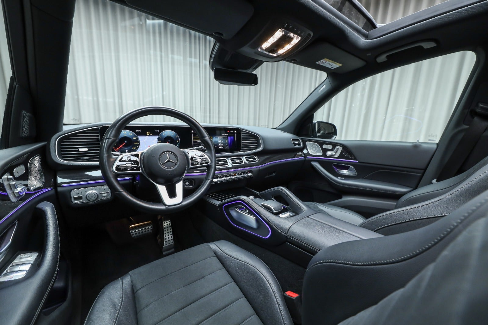 Sort Mercedes GLE350 de fra 2023