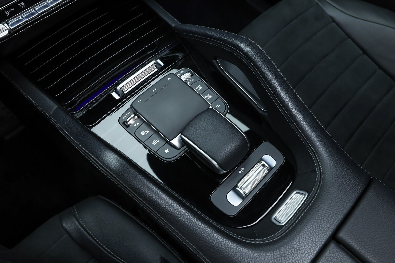 Sort Mercedes GLE350 de fra 2023