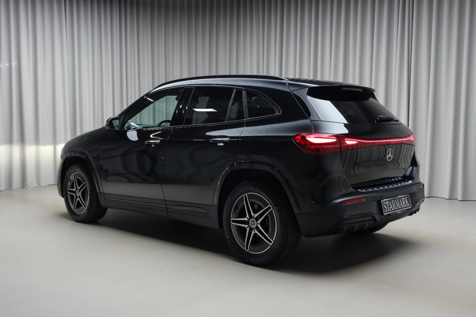 Sort Mercedes EQA250+ fra 2026