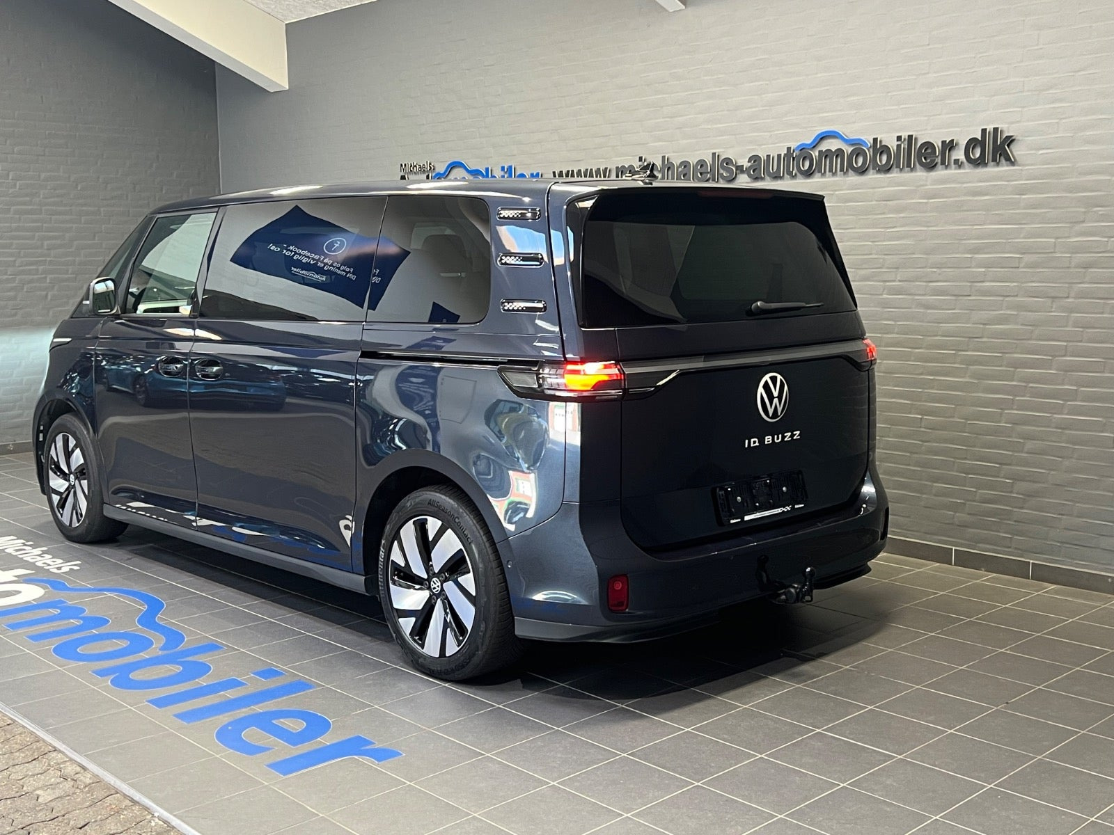 Blå VW ID.Buzz fra 2025
