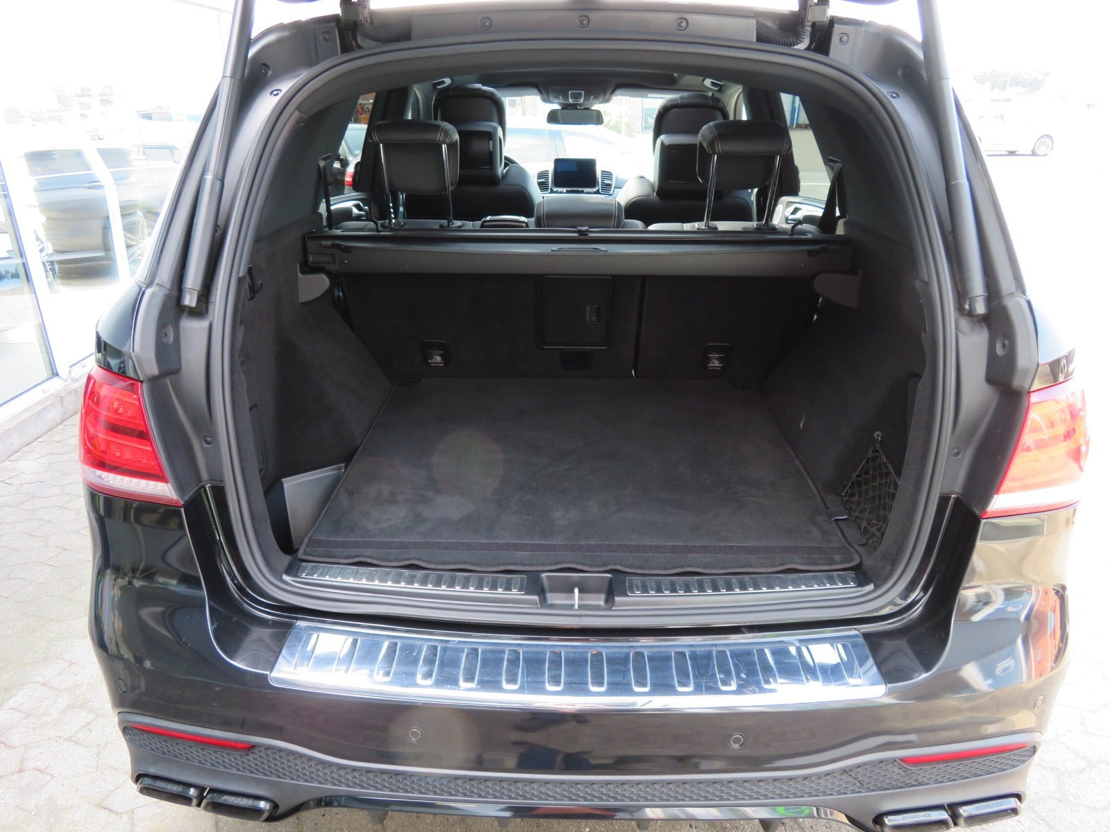 Sort Mercedes GLE63 fra 2018
