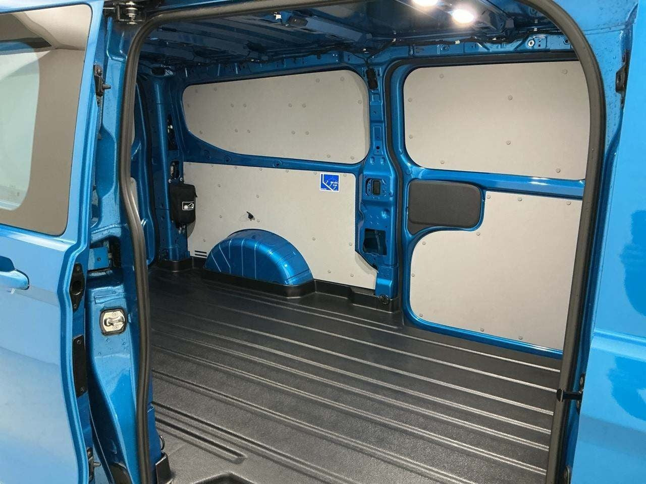 Blå Ford E-Transit Custom 340 L2 fra 2026