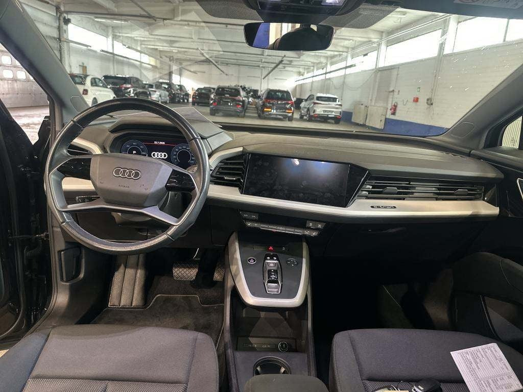 Sort Audi Q4 e-tron fra 2023