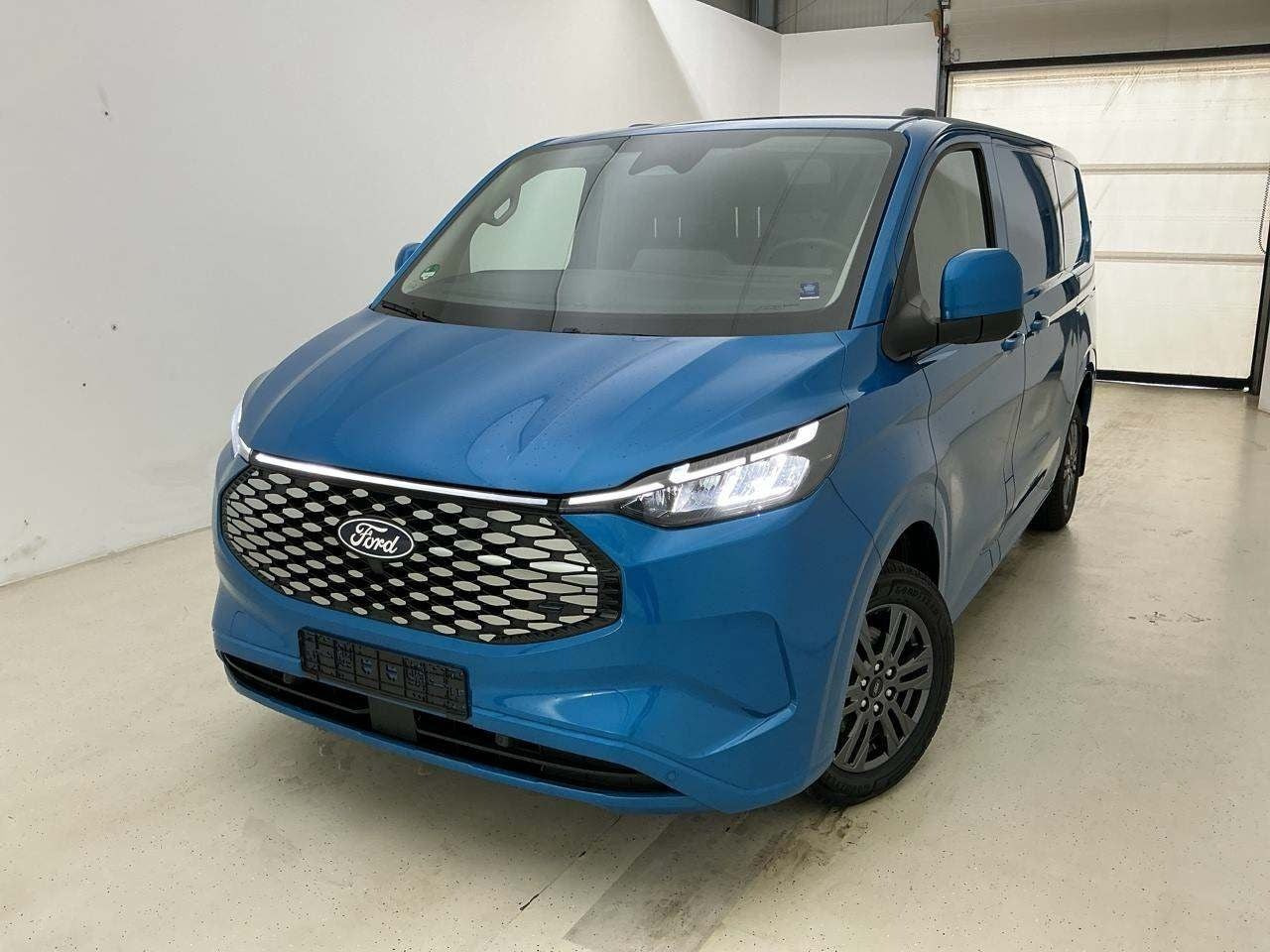 Ford E-Transit Custom 320 L1 64 Limited