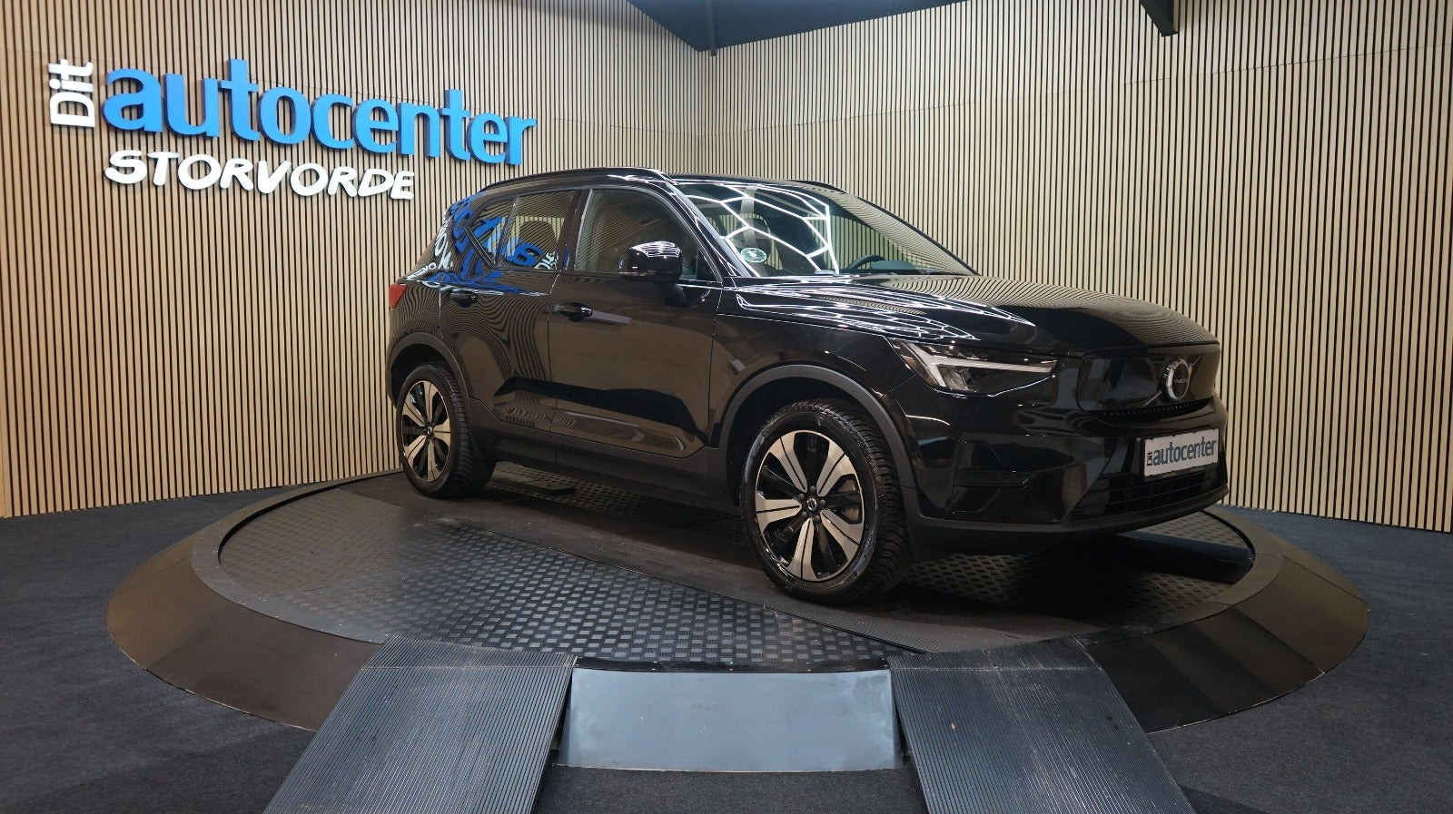 Volvo XC40 P6 ReCharge Plus