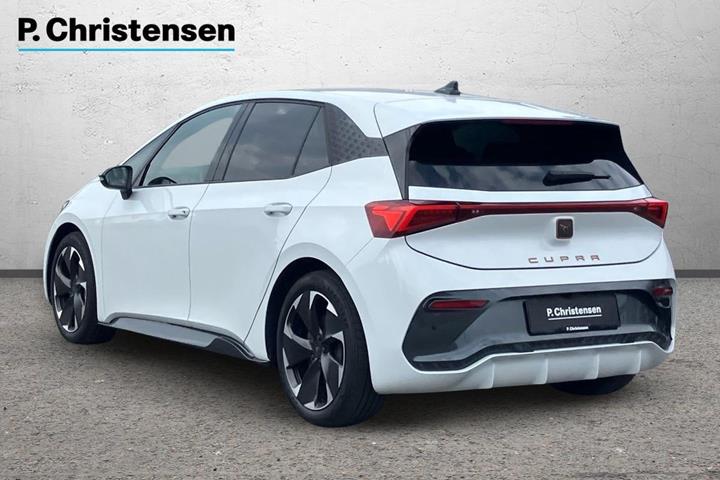 Hvid Cupra Born fra 2024