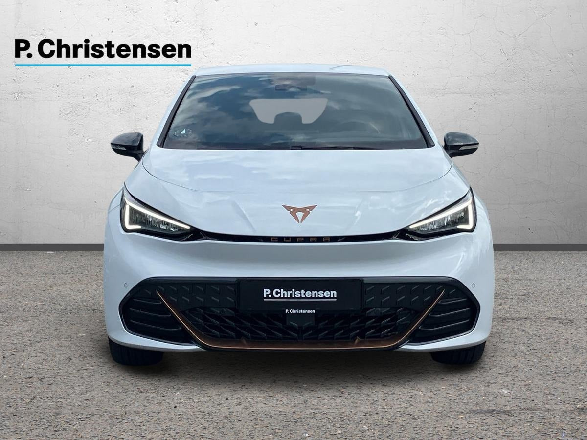 Hvid Cupra Born fra 2024