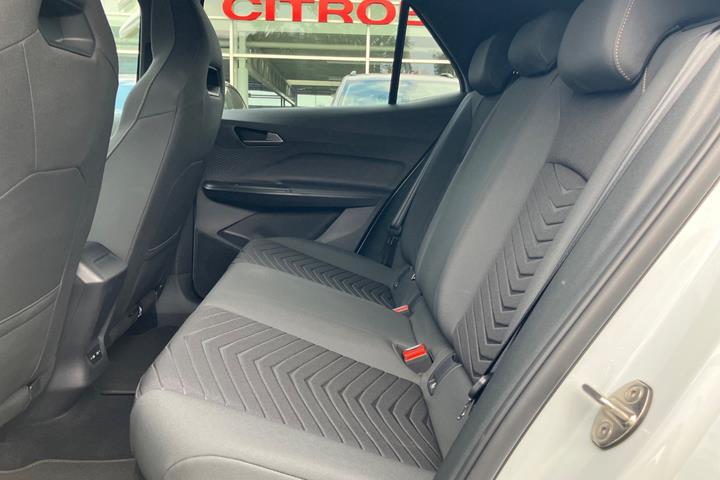 Hvid Cupra Born fra 2024