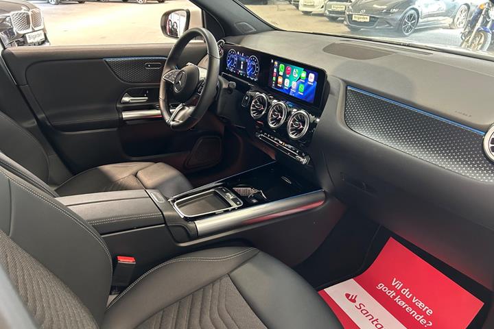 Hvid Mercedes EQA250+ fra 2025