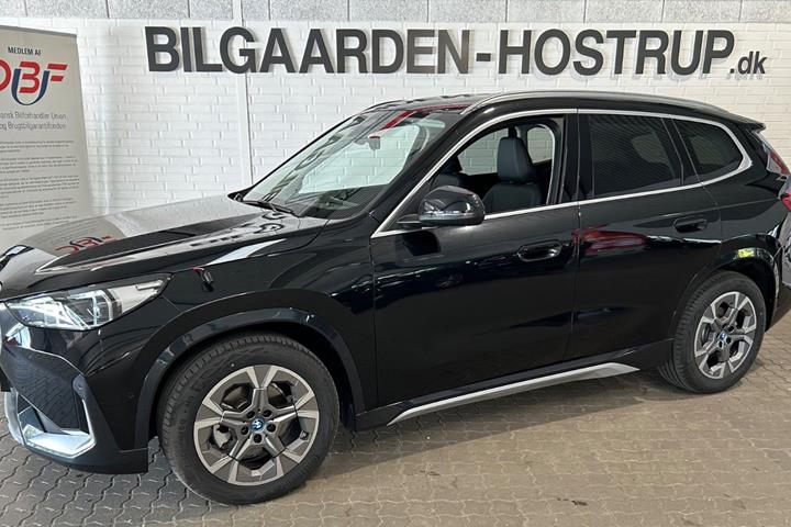 undefined BMW iX1 fra 2025