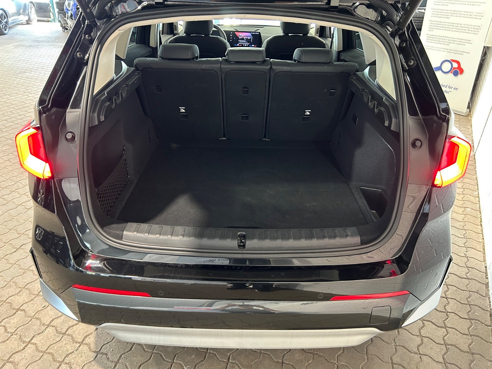 undefined BMW iX1 fra 2025
