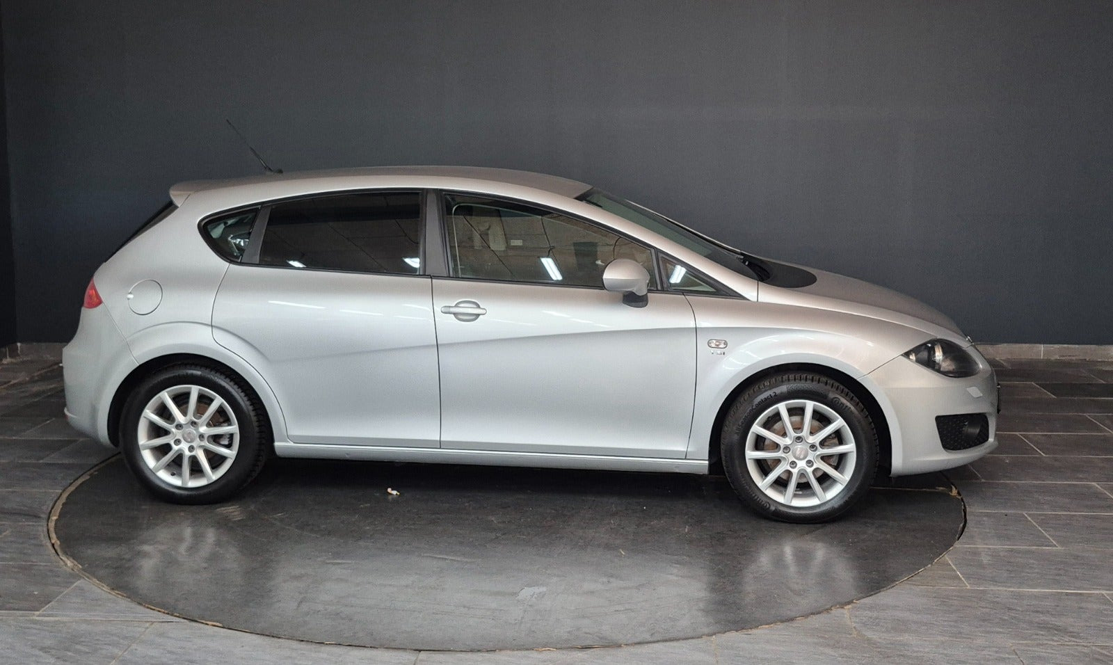 Sølv Seat Leon fra 2012