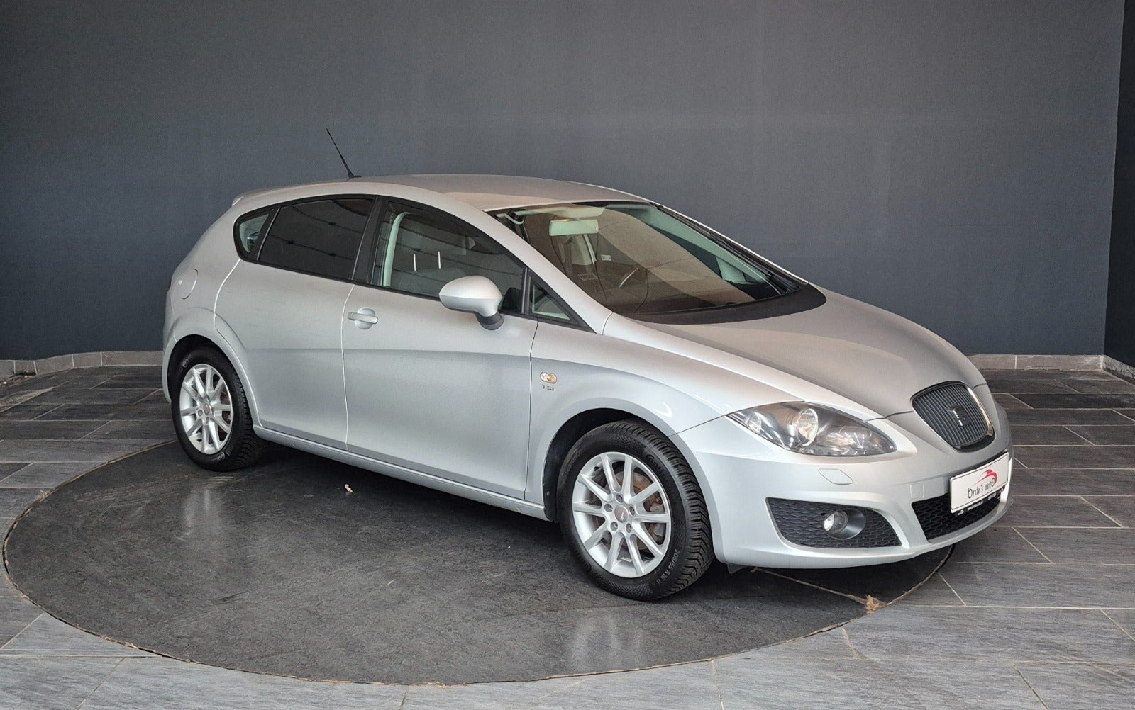 Sølv Seat Leon fra 2012