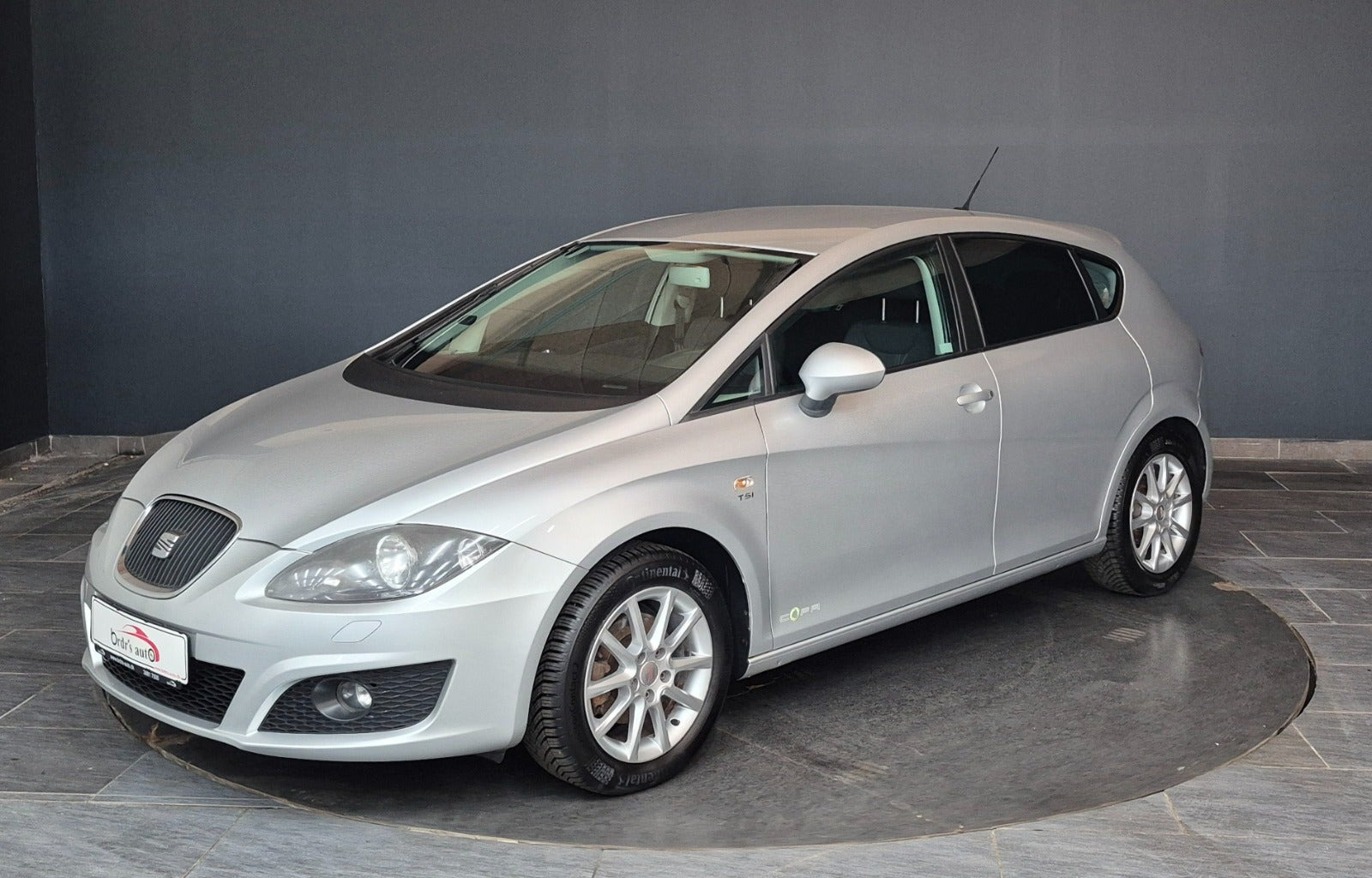 Sølv Seat Leon fra 2012