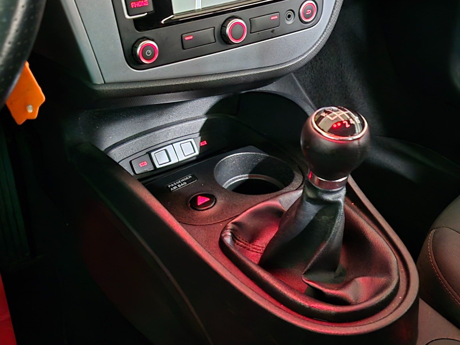 Sølv Seat Leon fra 2012