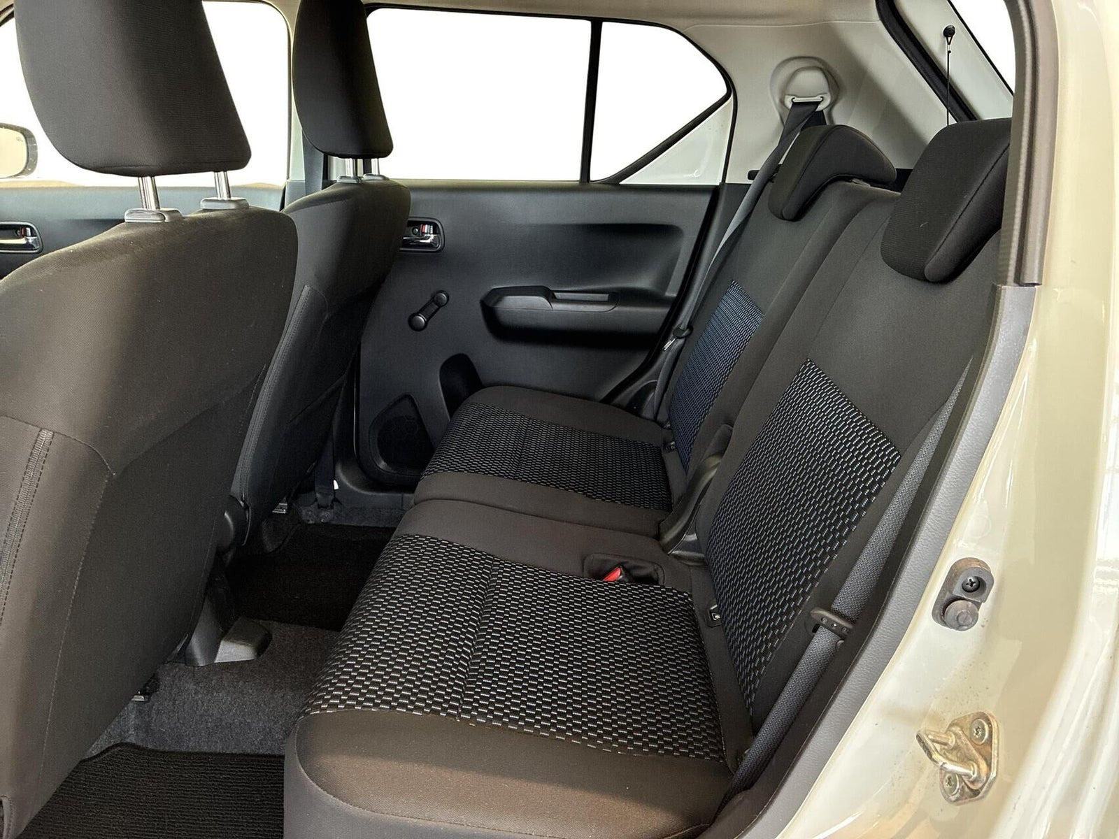 Hvid Suzuki Ignis fra 2021