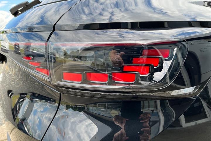 Sort VW ID.4 fra 2023