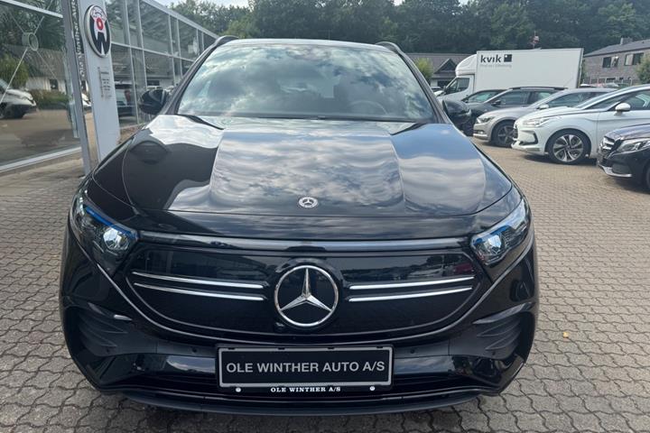 Sort Mercedes EQA250 fra 2022