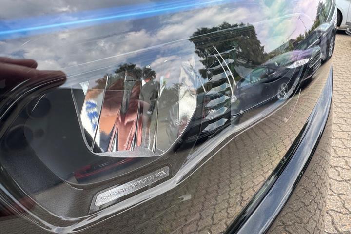 Sort Mercedes EQA250 fra 2022