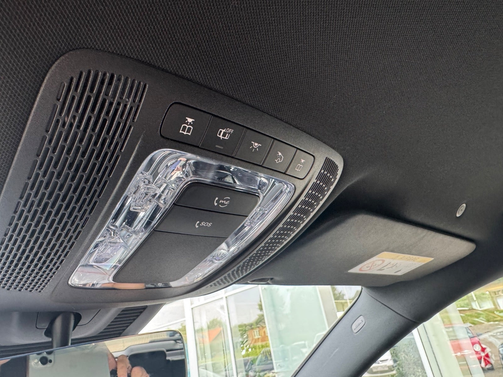Sort Mercedes EQA250 fra 2022