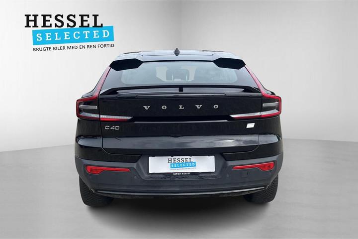 Sort Volvo C40 fra 2022