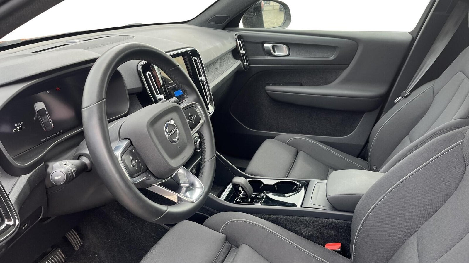 Sort Volvo C40 fra 2022
