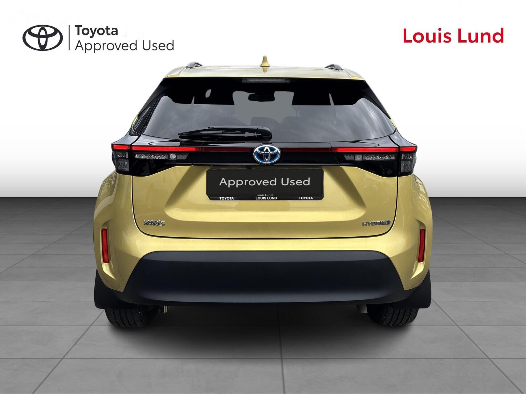 Gul Toyota Yaris Cross fra 2024