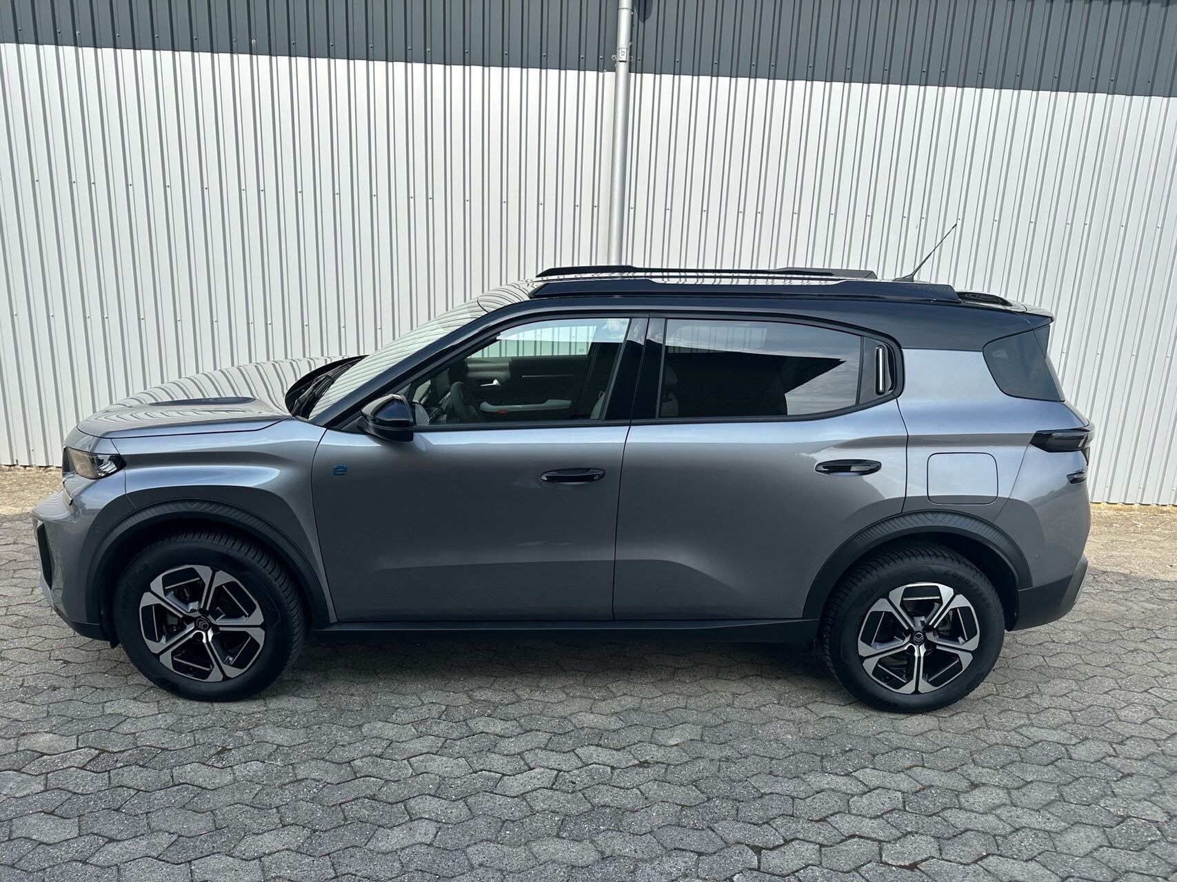 Grå Citroën e-C3 Aircross fra 2025