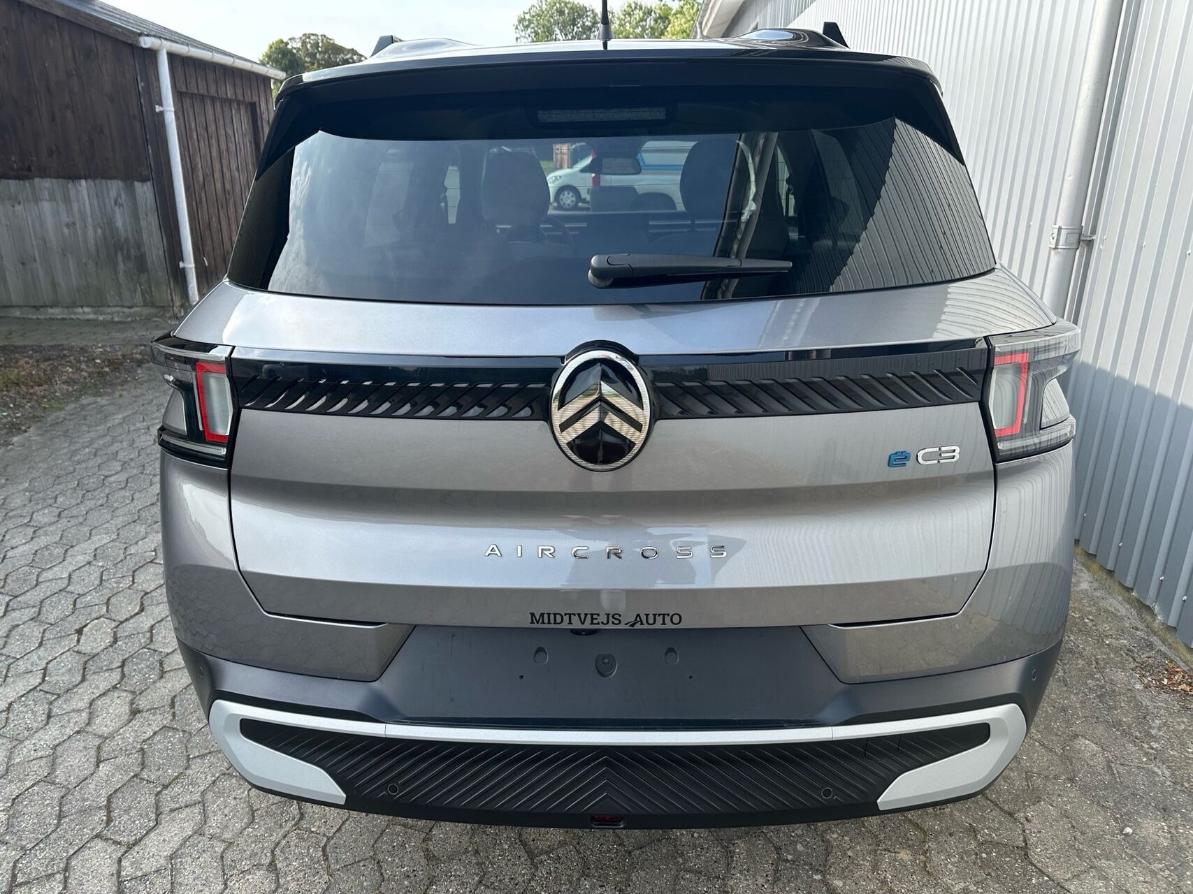 Grå Citroën e-C3 Aircross fra 2025