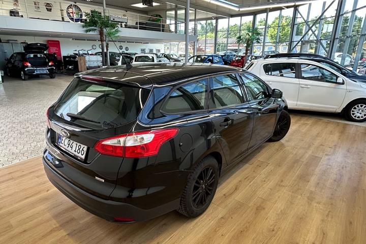 Sort Ford Focus fra 2013