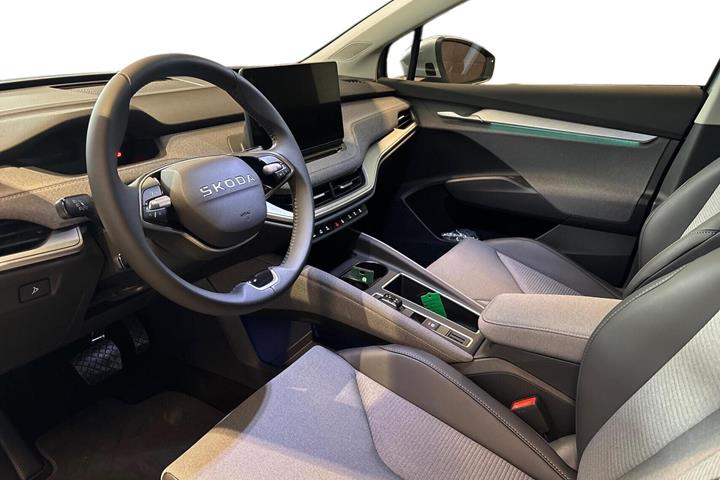 Sølv Skoda Enyaq fra 2026