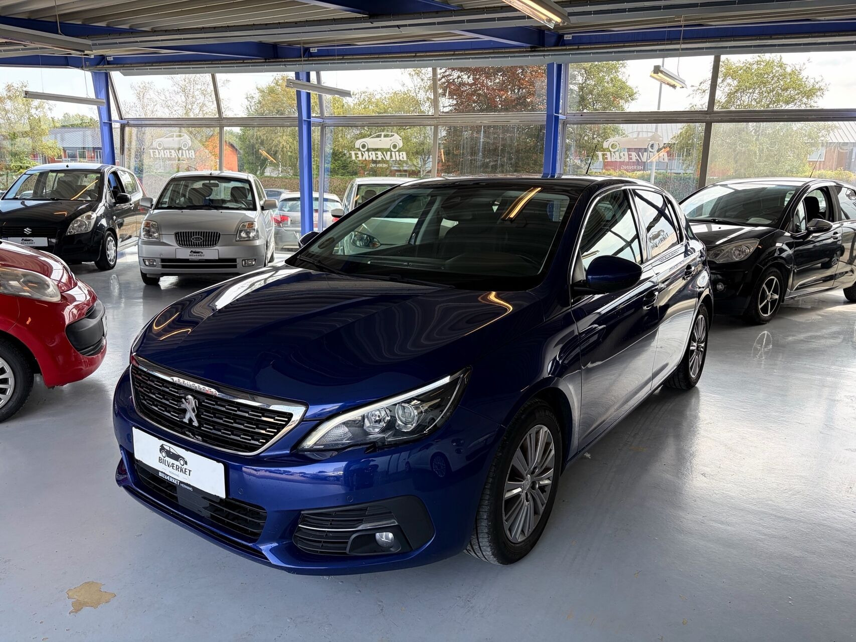 Peugeot 308 1,2 PureTech Selection Sky 130HK 5d 6g